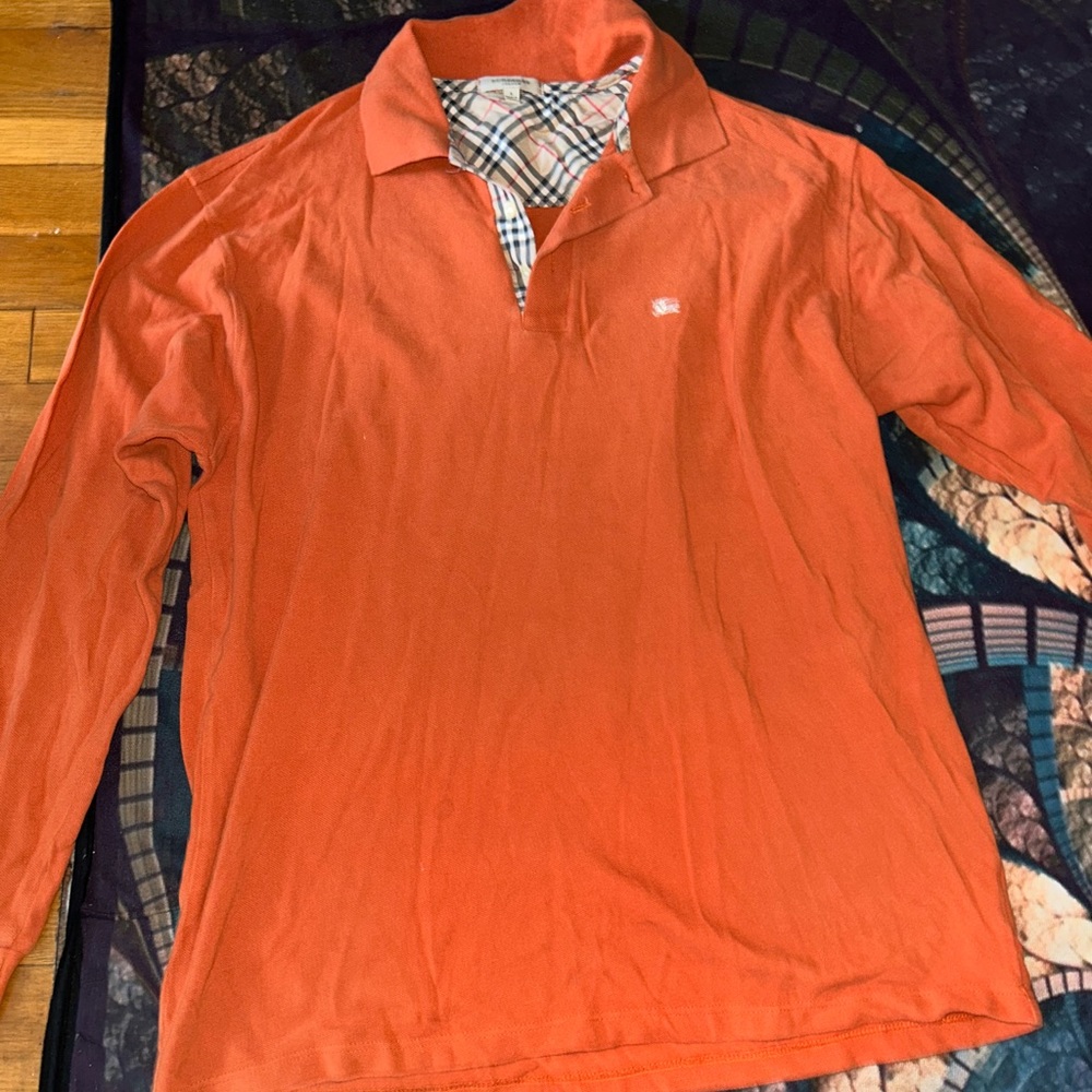 Men’s Burberry shirt